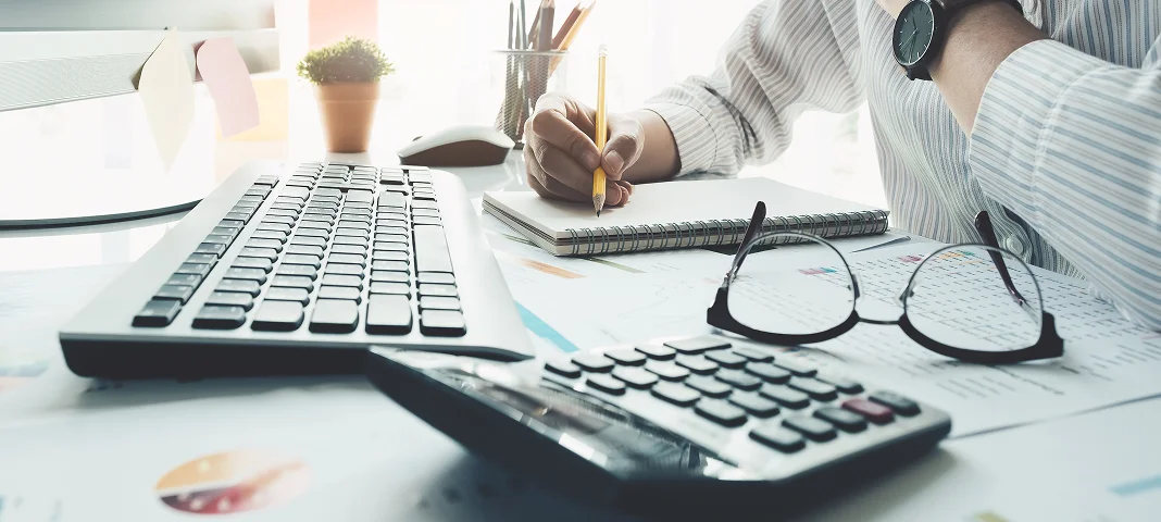 Finance & Accounting